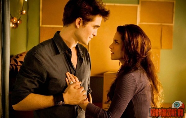 http://horrorzone.ru/uploads/2-photos-and-pictures/movie-photos/t/the-twilight-saga-breaking-dawn/the-twilight-saga-breaking-dawn16.jpg