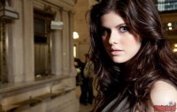 alexandra-daddario13.jpg