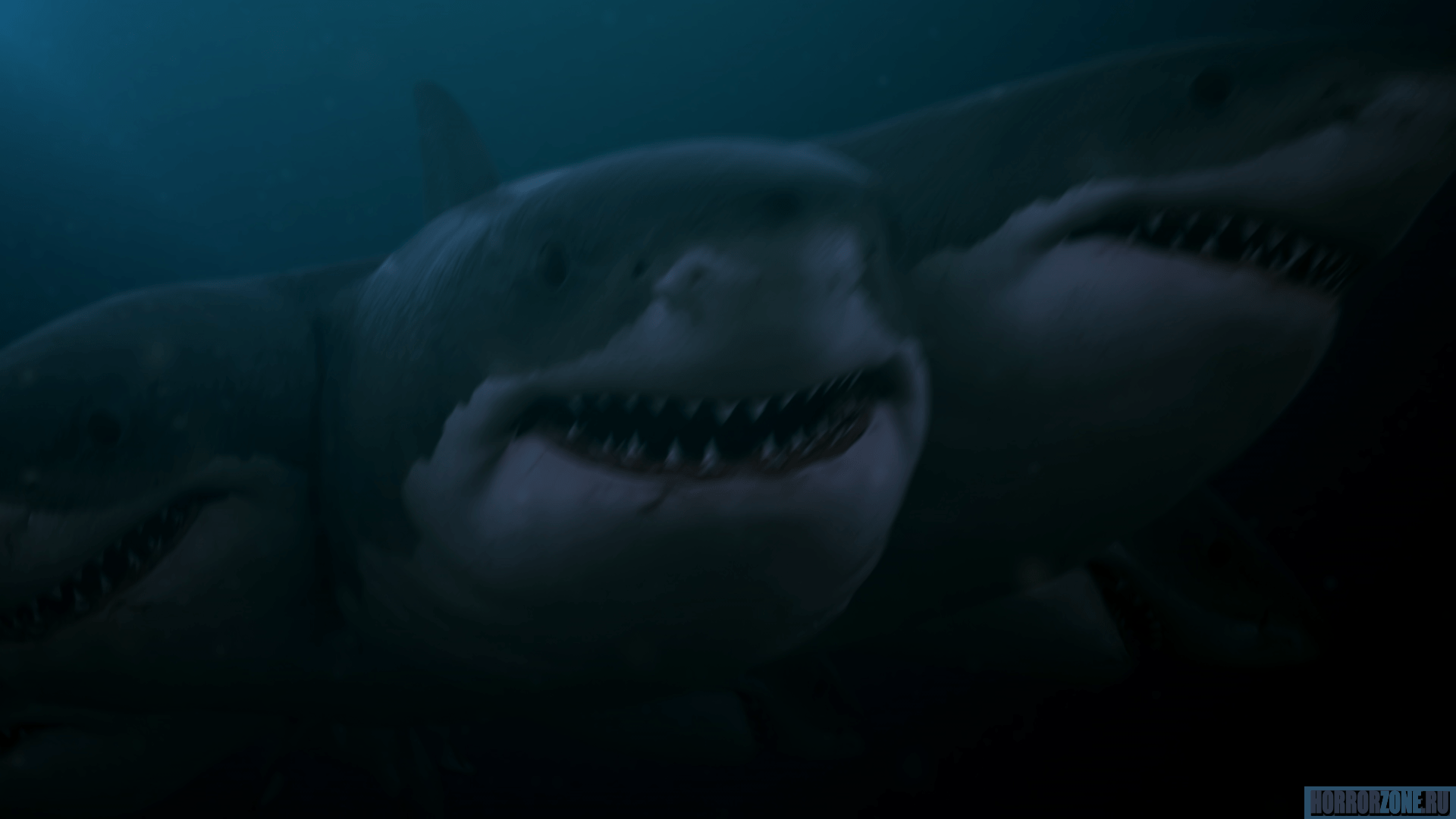 Нападение пятиглавой. Нападение шестиглавой акулы (2018) 6-headed Shark Attack.