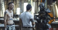Робот по имени Чаппи, кадр из фильма