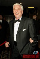 leslie-nielsen03.jpg